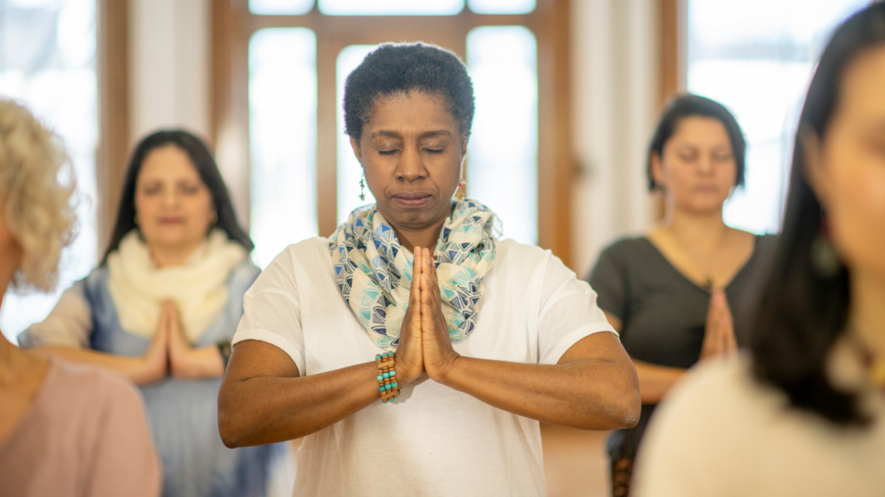 23 Insider Tips Your Yoga Teacher Wants You To Know - The Yoga Citizen