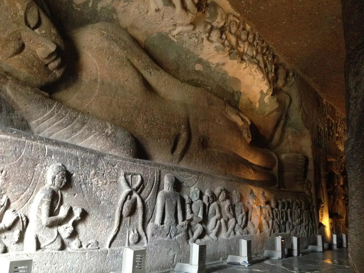 20 Minutes of Yoga Nidra Meditation: Restful as Deep Sleep | The Art of ...