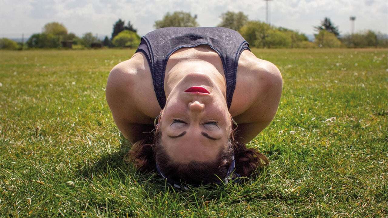 The Top 3 Yoga Poses for Gratitude Every Teacher Should Know | BeYogi